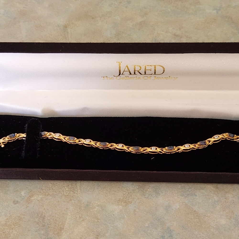 Sapphire and diamond bracelet